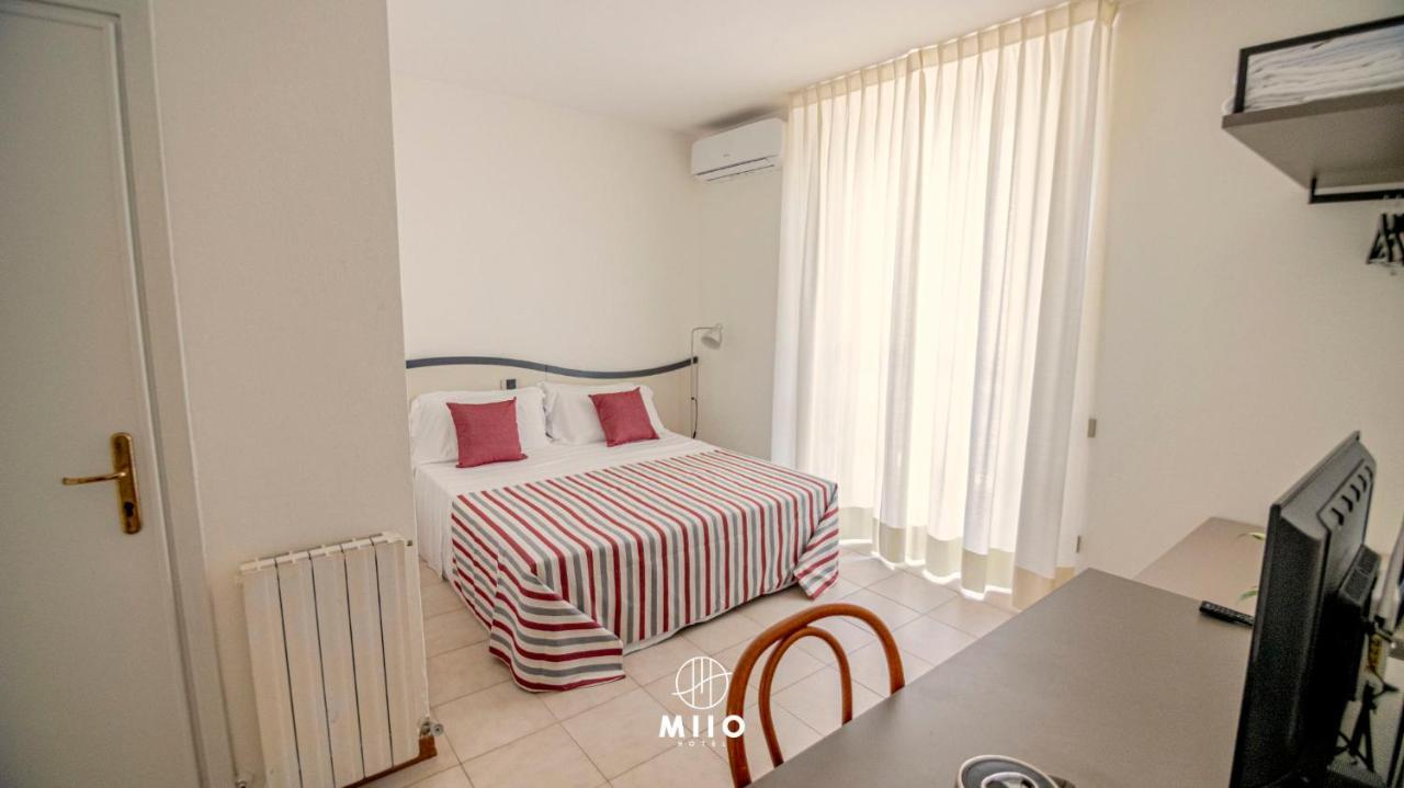 Miio Hotel San Vincenzo Esterno foto